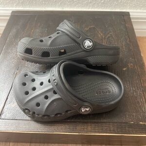 Children/Toddler Crocs - Size 9